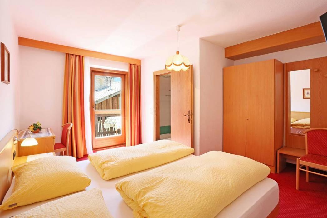 Gasthof Albergo Neuwirt Val di Vizze Extérieur photo